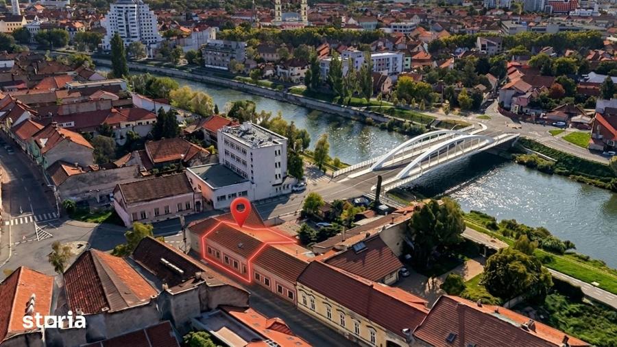 Apartament cu 4 camere în Ultracentral