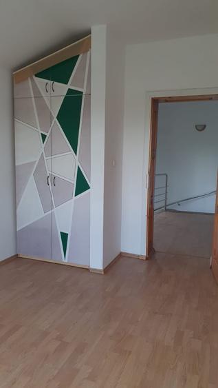 Casă individuală cu 4 camere cu Teren 144 Mp în Tolstoi