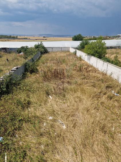 Casă cu 4 camere în Cerneți