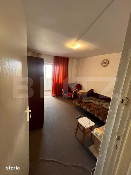 Apartament cu 3 camere decomandat în George Enescu