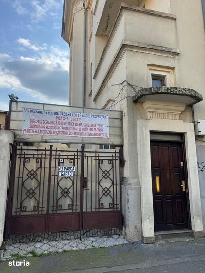 Casă cu Teren 397 Mp în Moșilor