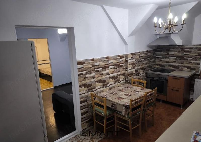 Apartament cu 3 camere semidecomandat în Vasile Aaron