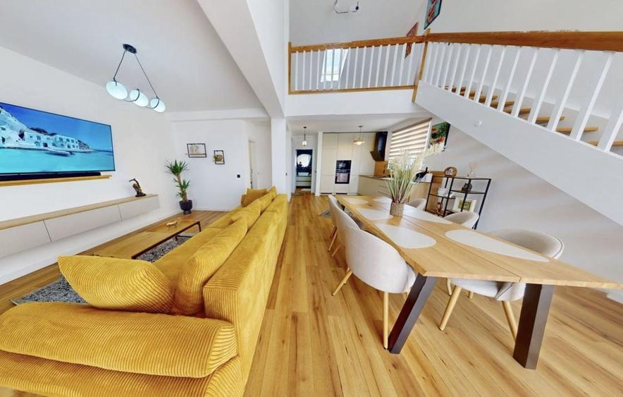 Apartament cu 4 camere în Industrial Vest