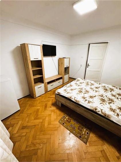 Apartament cu 2 camere , centrala proprie. Zona  Sacele - 2