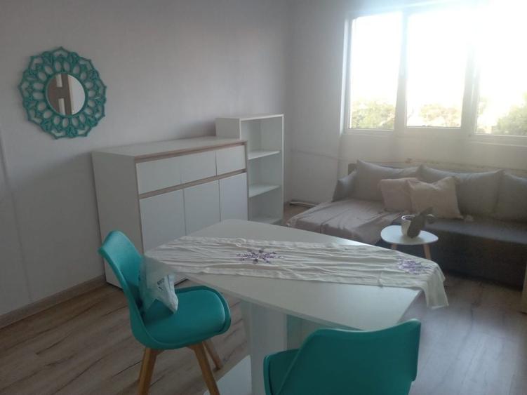 Apartament cu 2 camere semidecomandat în Calea Aradului