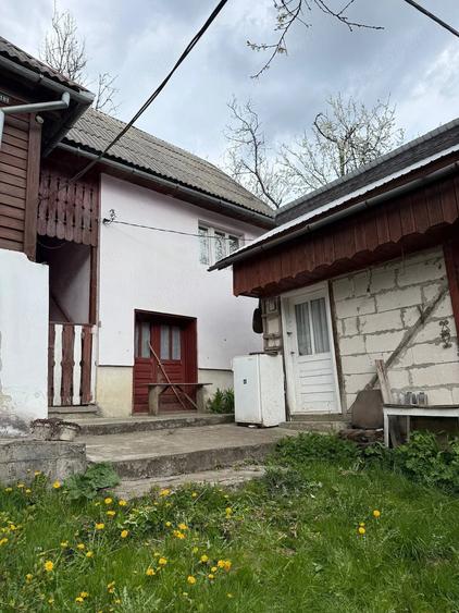 Casă cu Teren 500 Mp în Lunca (Vidra)