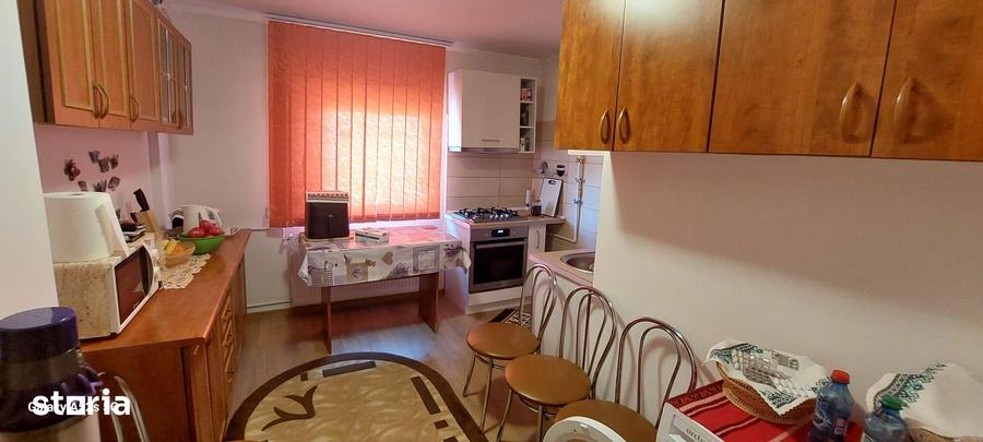 APARTAMENT SPA?IOS CU 3 CAMERE DE VANZARE ZONA CENTRALA - 9