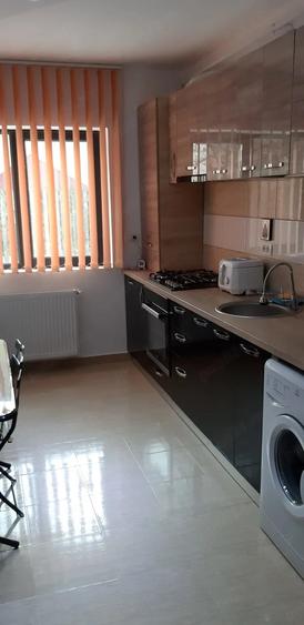 Apartament cu 2 camere decomandat în Ghencea