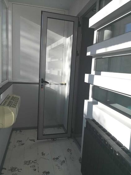 Apartament cu 3 camere semidecomandat în Gara de Nord