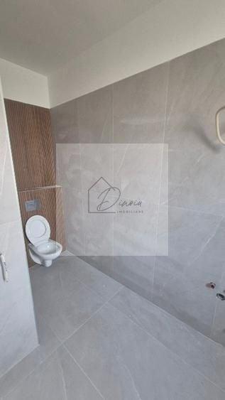 Casă individuală cu 4 camere cu Piscina în Tărtășești