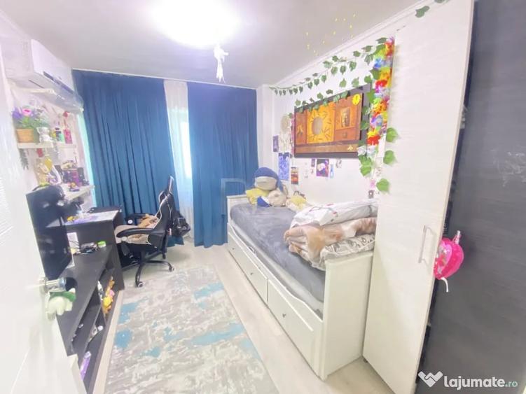 Apartament cu 3 camere semidecomandat în 13 Septembrie