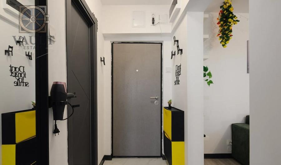 Apartament cu 3 camere semidecomandat, mobilat în Berceni