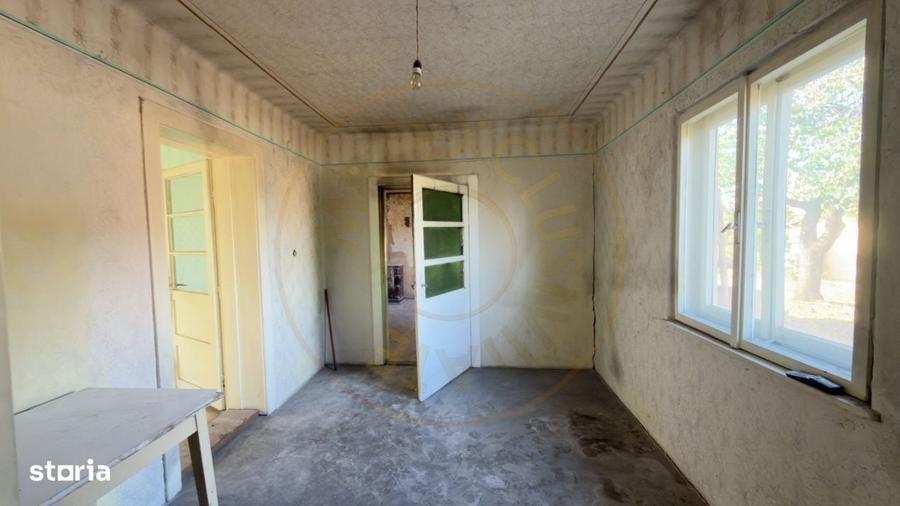 Casă cu 3 camere în Central