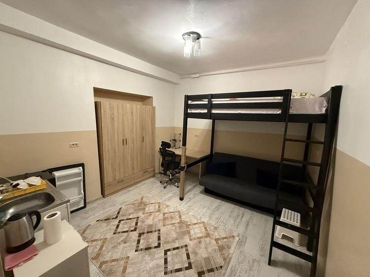 Metrou Universitate - Garsoniera - Boiler - Birou - AC - PetFriendly - 6
