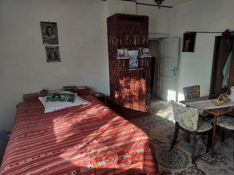 Casă cu Teren 2214 Mp în Central