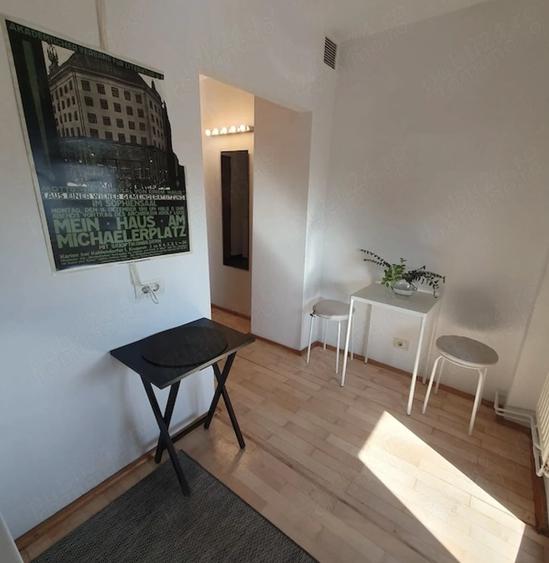 Garsonieră decomandată în Complex Studențesc