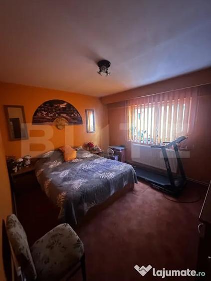 Apartament cu 2 camere decomandat în Carpați 2