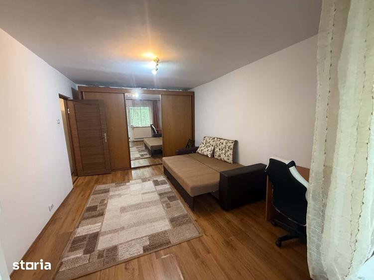 Apartament cu 2 camere decomandat în Andrei Mureșanu