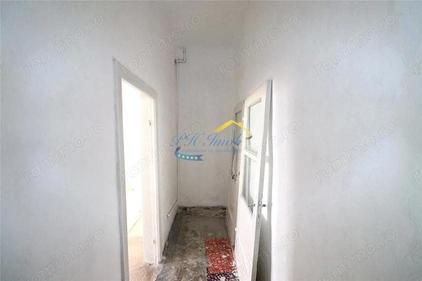 Apartament cu 2 camere semidecomandat în Florești