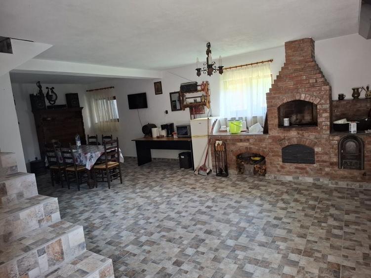 Casa in Babana la 15 km de Pitesti - 5