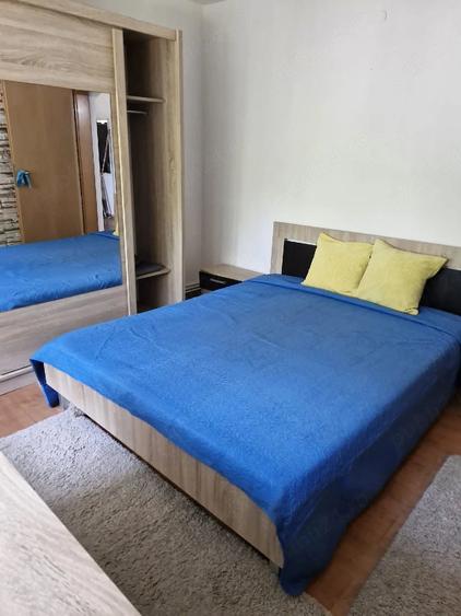 Apartament cu 2 camere decomandat în Girocului