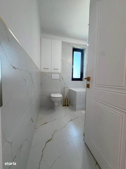 Casă cu 4 camere cu Teren 320 Mp în Central