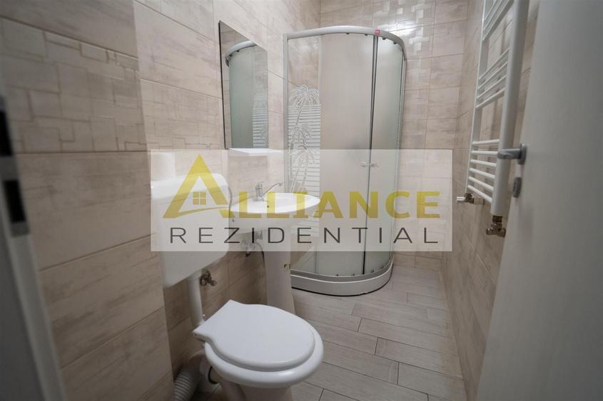 Garsonieră semidecomandată în Central