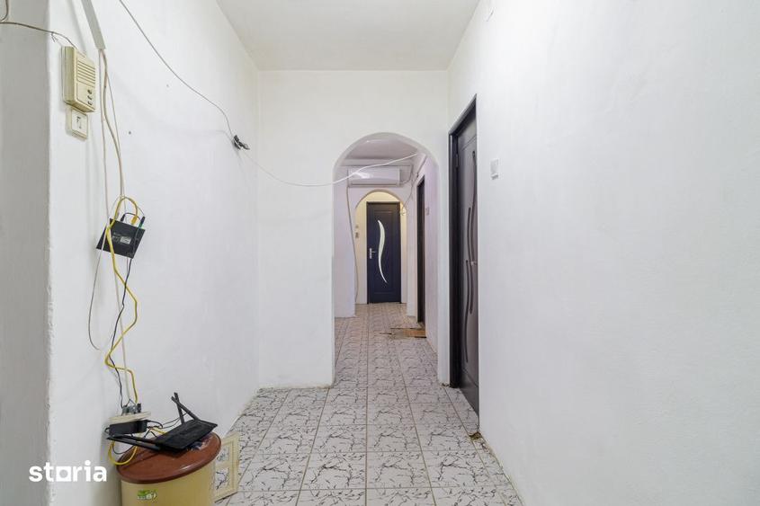 Apartament cu 3 camere în Rahova