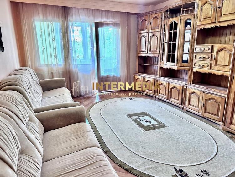 Apartament cu 2 camere decomandat, mobilat în Tolstoi