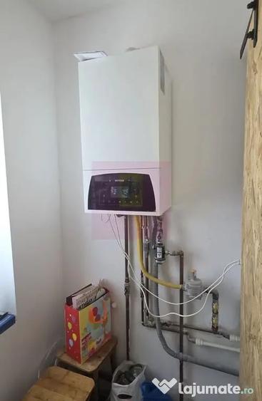 Casă cu 4 camere cu Teren 497 Mp în Central