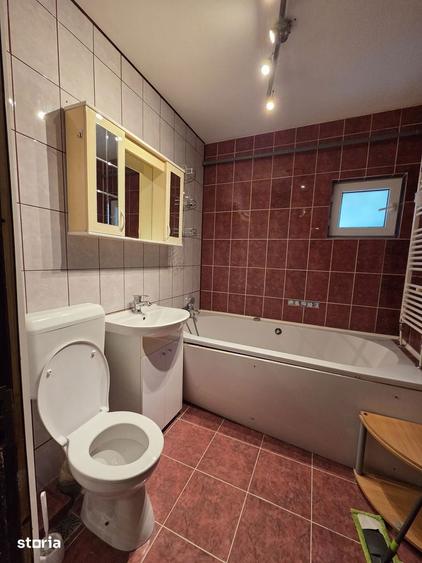 Inchiriez apartament 2 camere,etajul 2,Ared Uta - 11