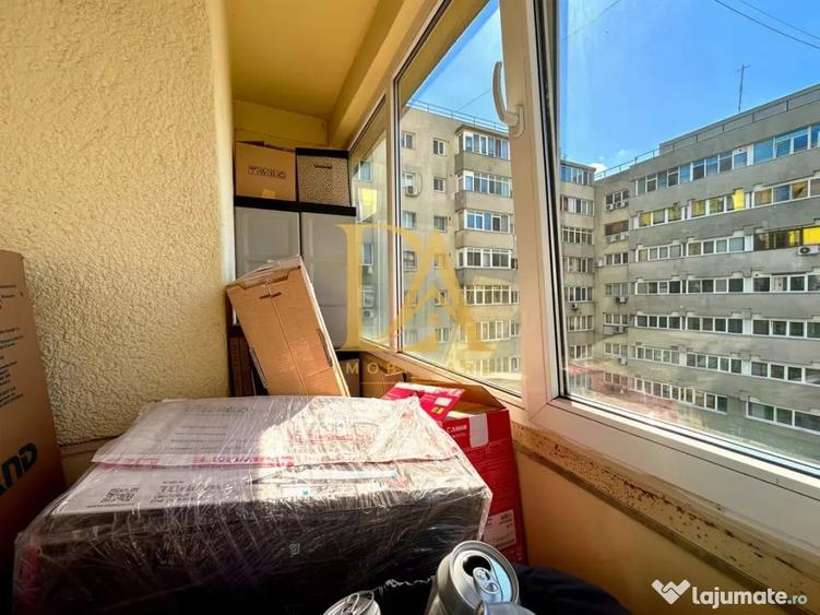 Apartament cu 3 camere decomandat în Titulescu