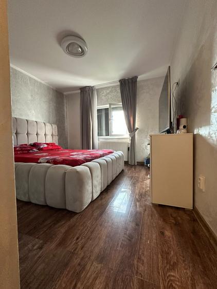Apartament cu 2 camere decomandat, mobilat în Buzaului