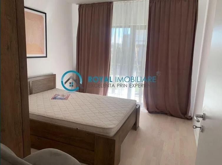 Apartament cu 3 camere decomandat, mobilat în Albert