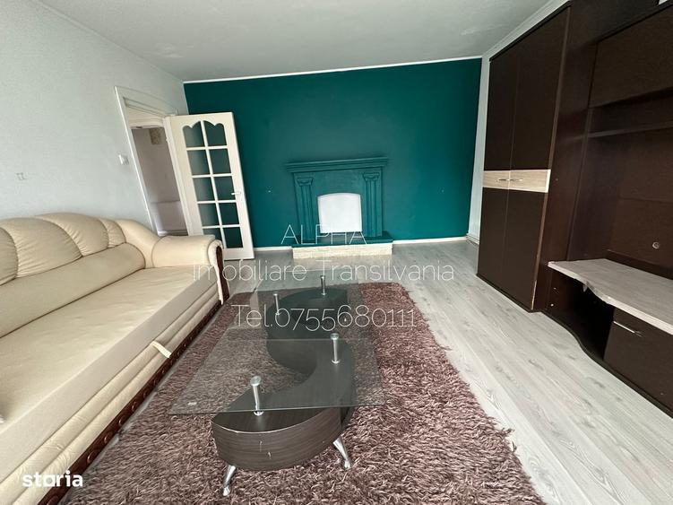 Apartament cu 3 camere decomandat în Porolissum