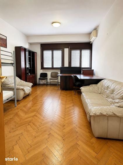 Apartament cu 2 camere, mobilat în Centrul Istoric