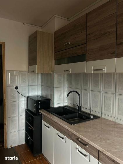 Apartament cu 4 camere în Traian