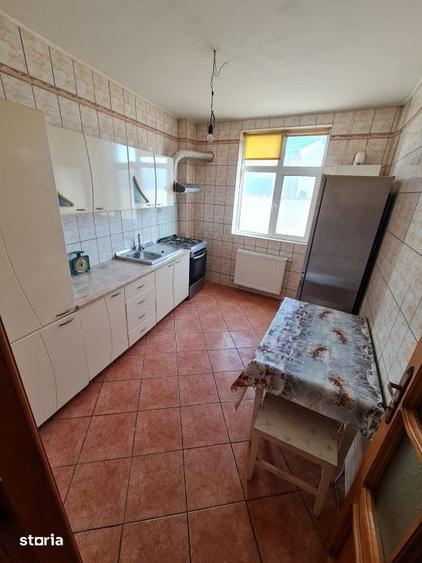 Casă cu 3 camere cu Teren 120 Mp în Școlilor