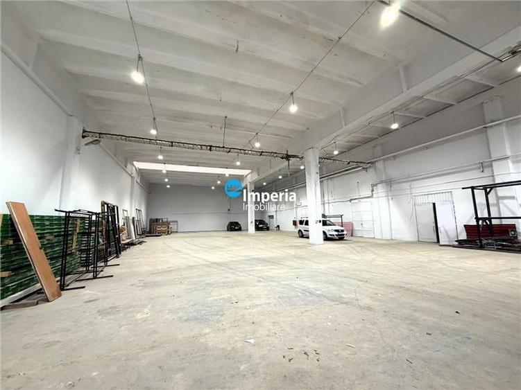 Spațiu industrial, de 700 mp, în Baza 3