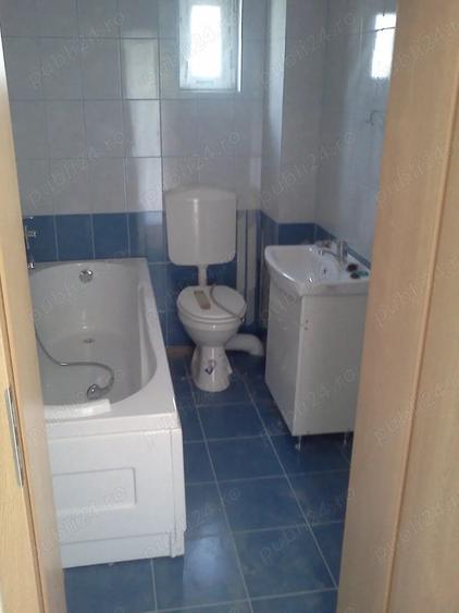 Apartament cu 3 camere decomandat în Giroc