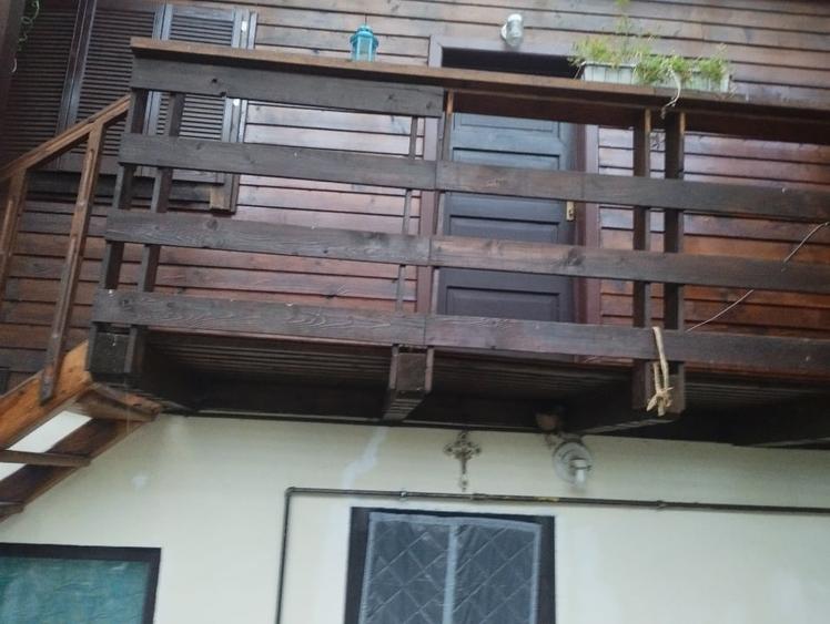 Casă individuală cu 5 camere cu Teren 1209 Mp în Moieciu