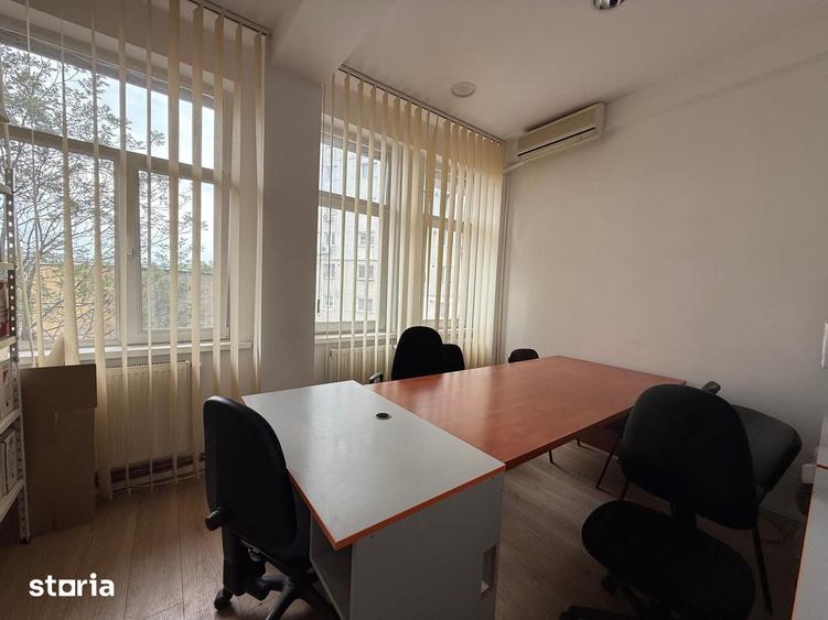 Spațiu comercial, de 14 mp, în Ultracentral
