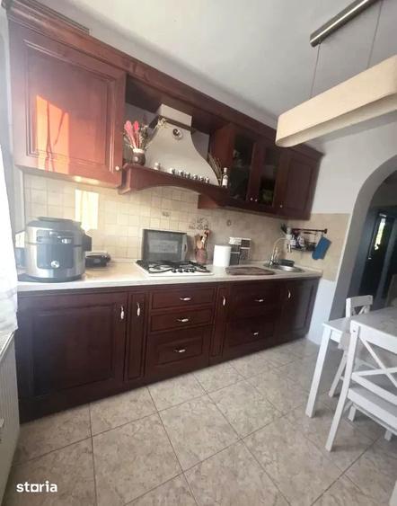 Apartament cu 3 camere în Titan