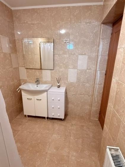 Casă cu 3 camere cu Teren 547 Mp în Central