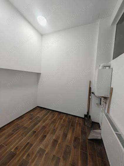 Spațiu comercial, de 117 mp, în Petros