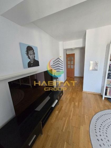 Apartament cu 4 camere decomandat, mobilat în Decebal