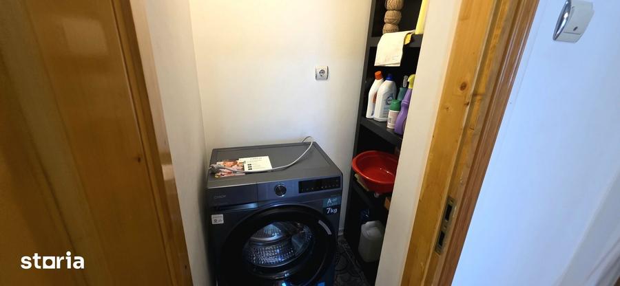 Apartament cu 3 camere decomandat în Crângași