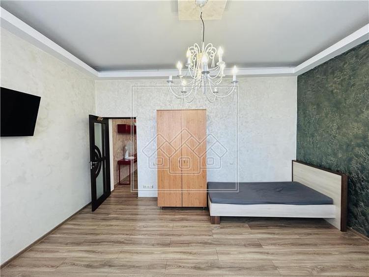 Apartament cu 2 camere nedecomandat în Central