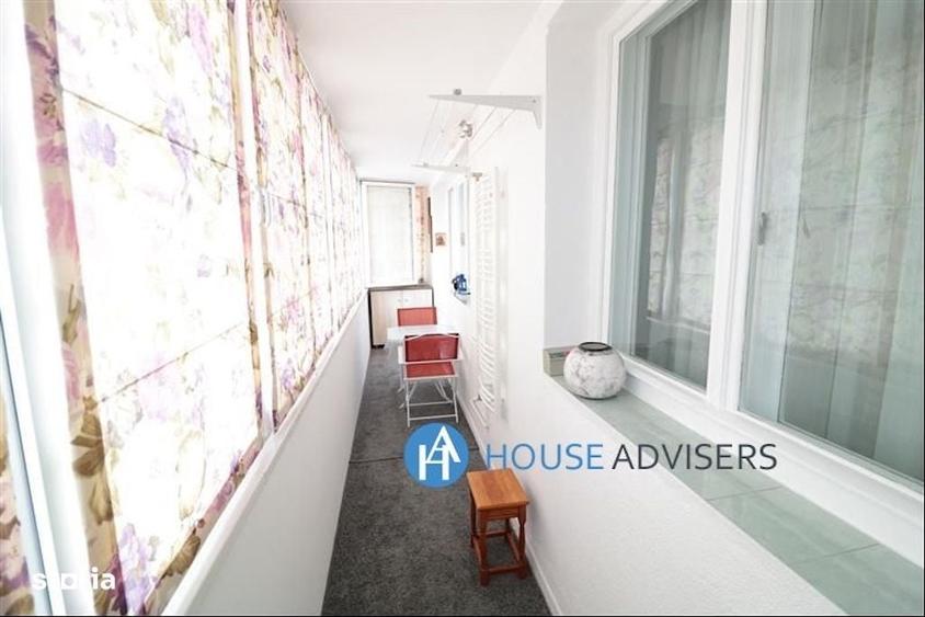 Apartament cu 3 camere în 1 Mai