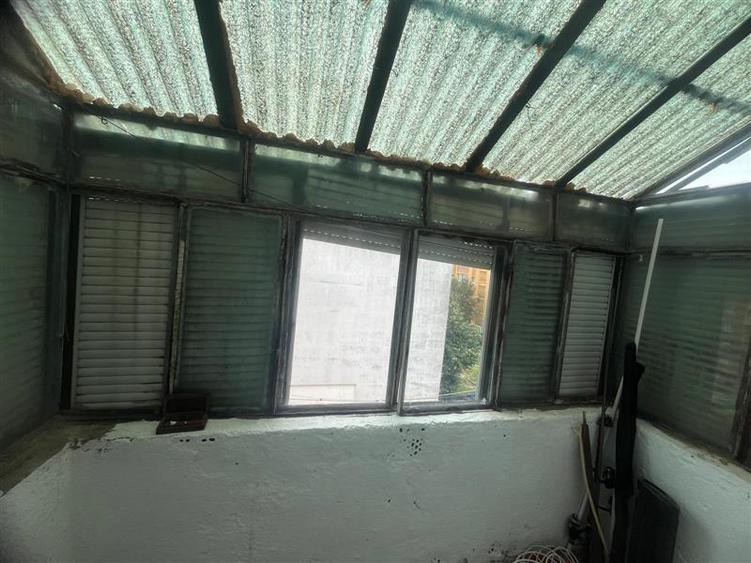 Apartament cu 3 camere nedecomandat în Nord